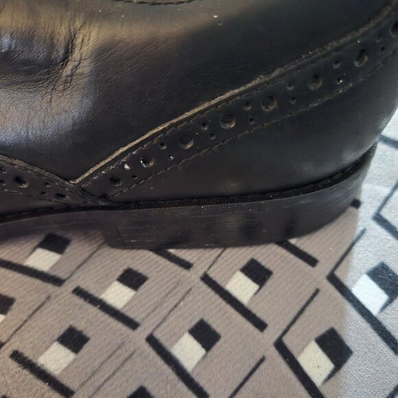 Dockers Wing Tip  Dress Shoes  Business Casual Size 12 USA